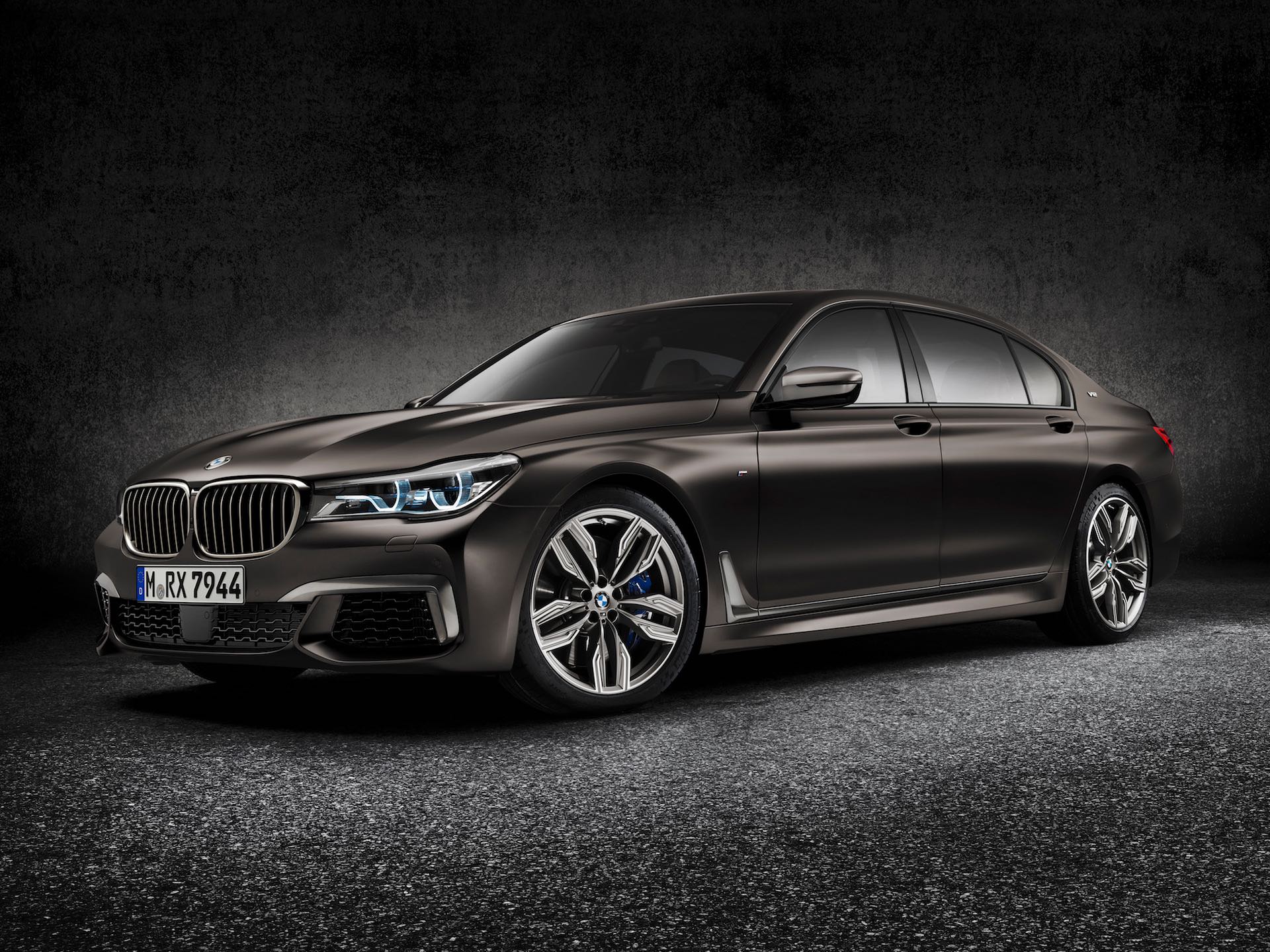 2017 BMW M760Li xDrive 4DR AWD Sedan