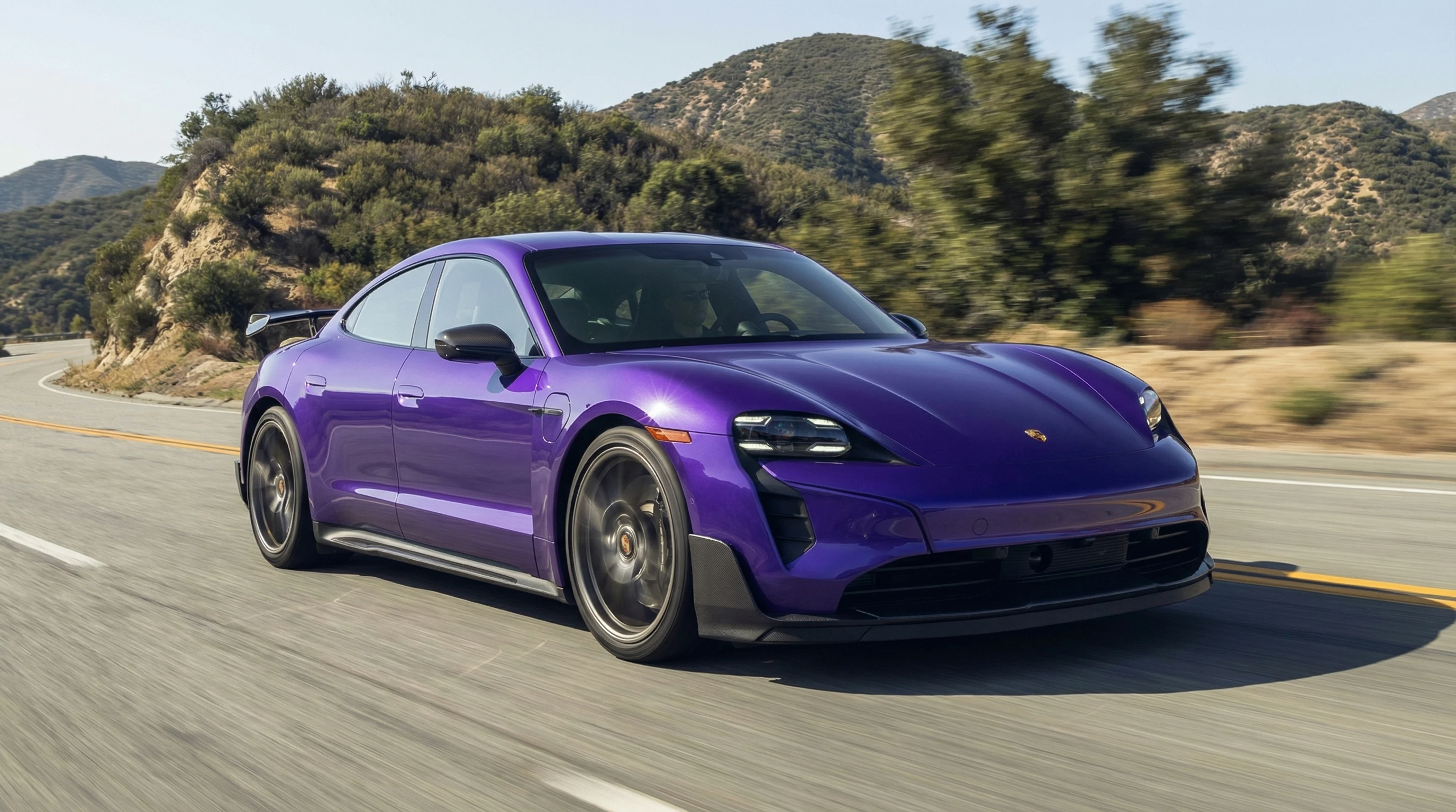 2026 Porsche Taycan Turbo GT Weissach